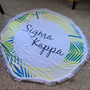 Sigma kappa round blanket